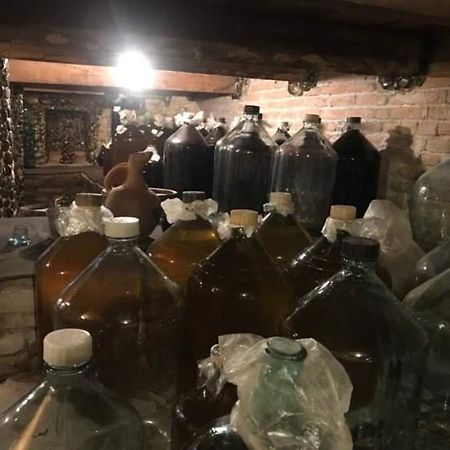 Хостел Saba Кутаиси Экстерьер фото